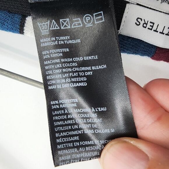 UO Urban Outfitters OB761211 Pants Stripe Red Blue Black Crop - Picture 4 of 5